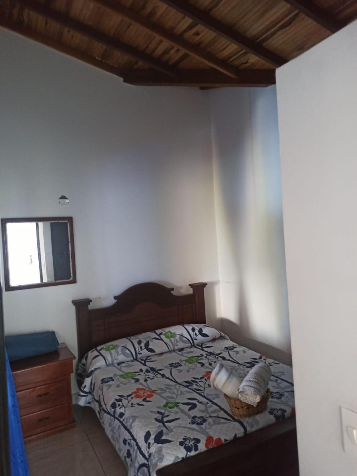 Hostal Jose Navarro Guadalupe 外观 照片